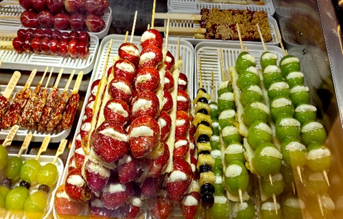 这串糖葫芦，是懂“破圈”的